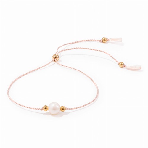 Jasno różowa bransoletka z perłą na wieczór panieński